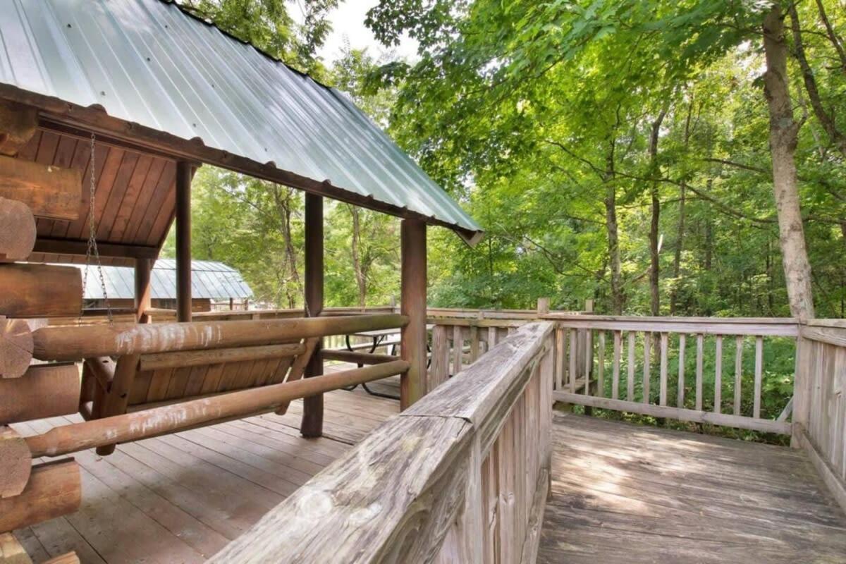 Rustic Cabin With Pool Access Bloomington Exteriér fotografie